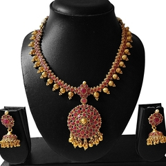 ARU TRADITIONAL STYLE NECKLACE SET WITH RED STONES