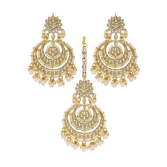 Zaveri Pearls Gold Tone Kundan and Pearls Traditional  Maangtikka Set